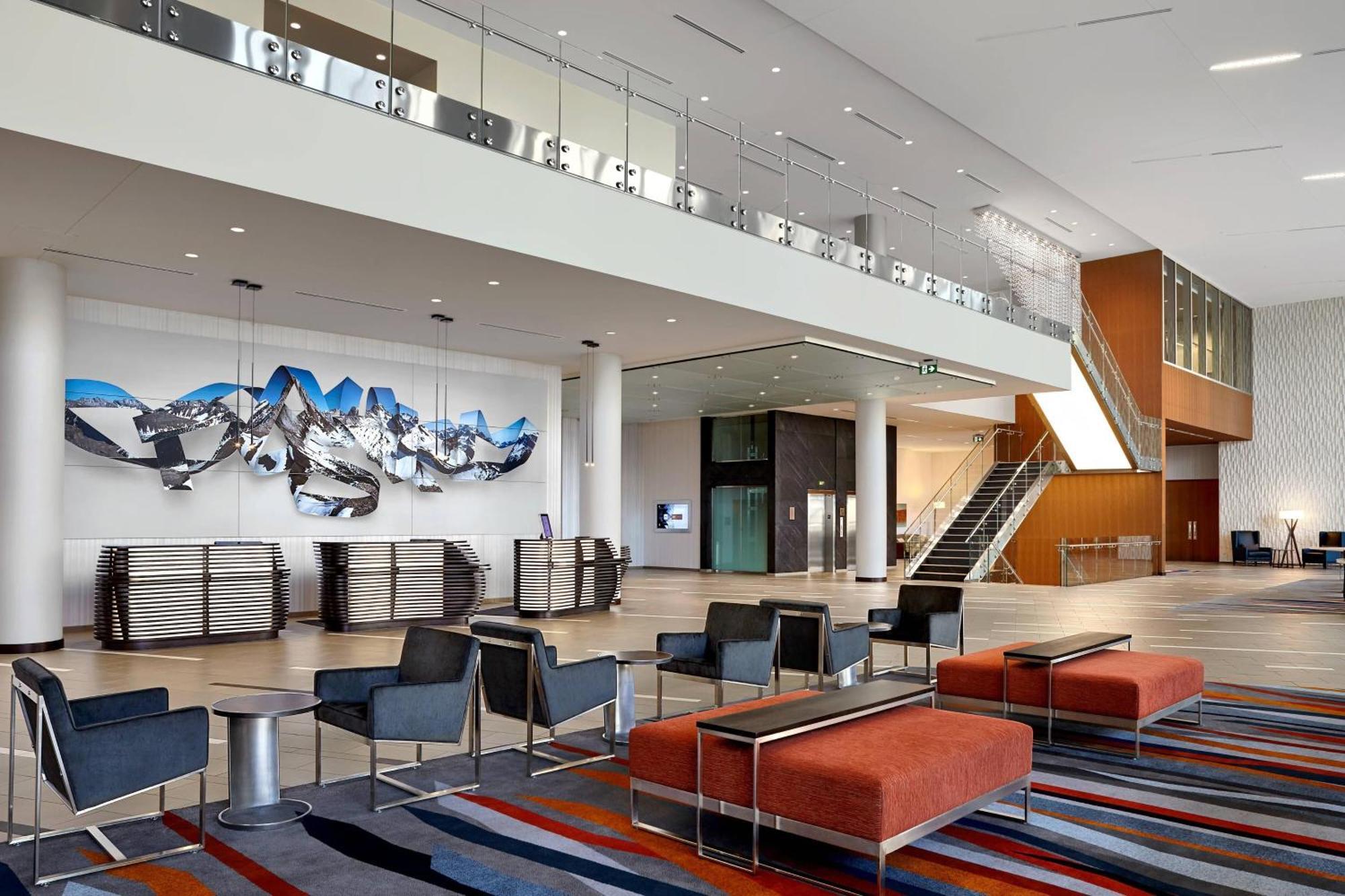 Airport Marriott In-terminal 4*